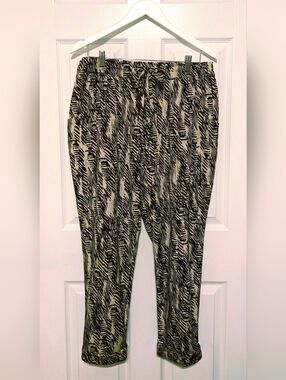 Amazon's Boho Loose Brown & Black Pants